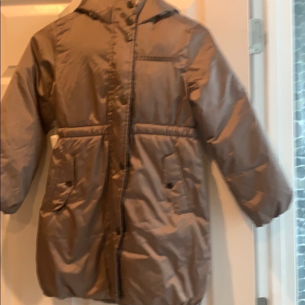 Gap dusty rose jacket with hoodie and pockets.